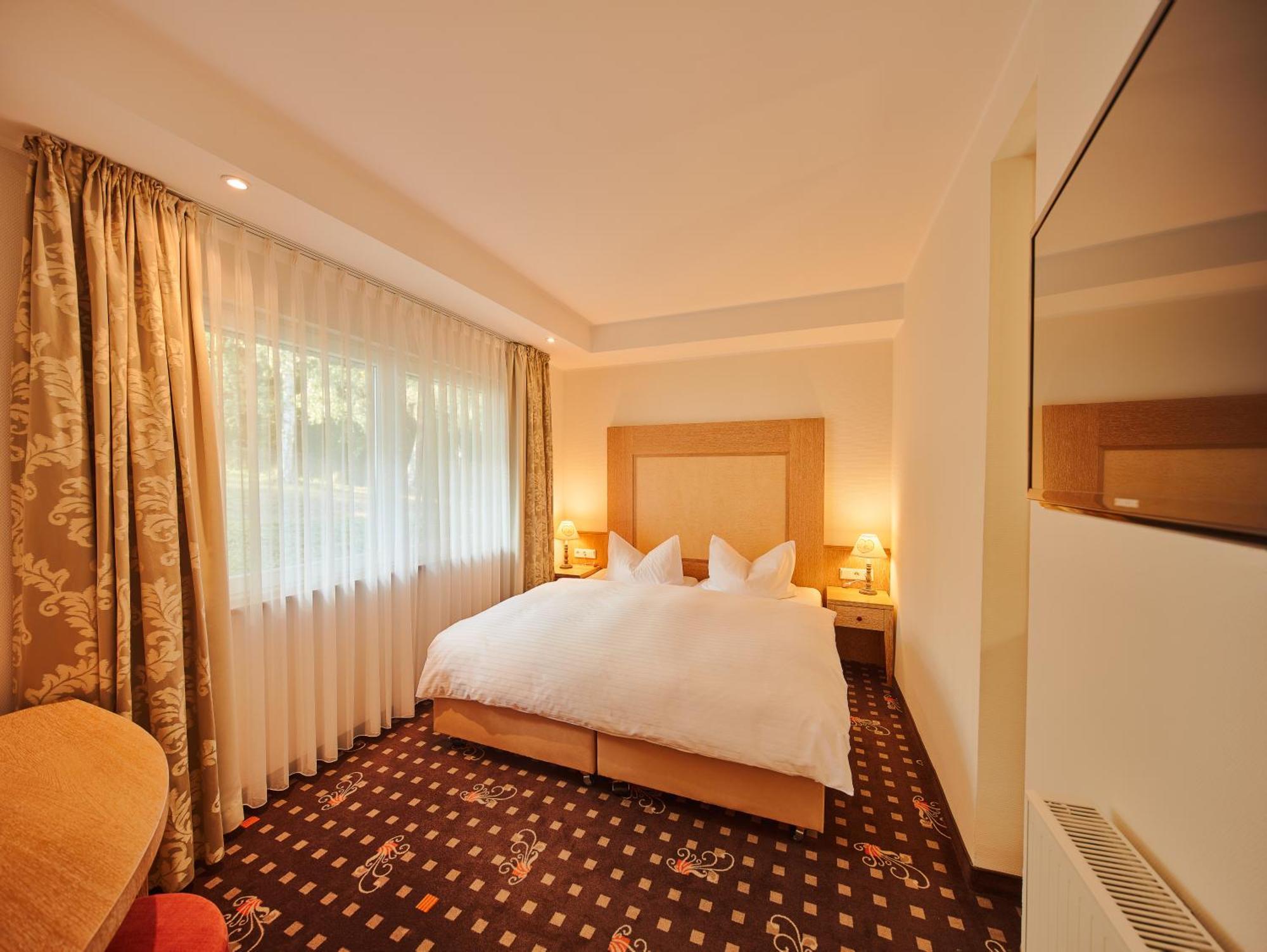 Romantikhotel Platte อัทเทินดอร์น ภายนอก รูปภาพ